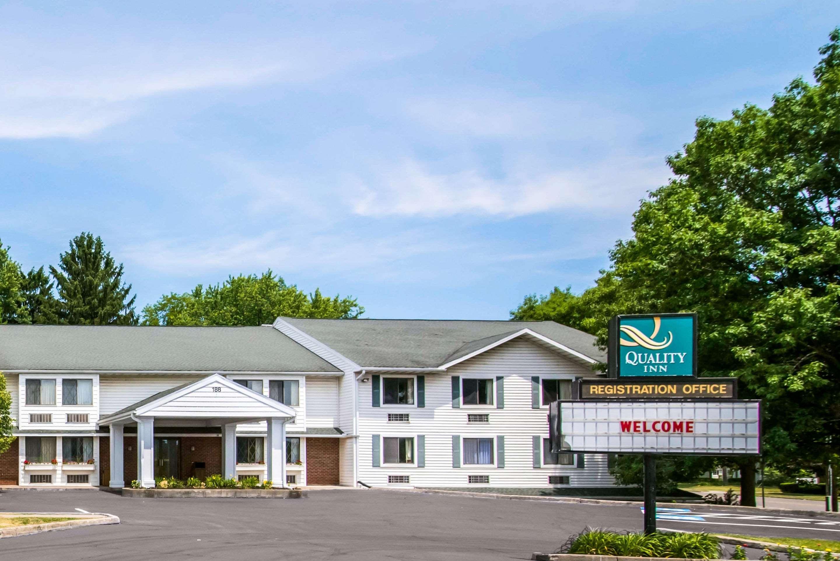 Quality Inn Cortland - University Area Экстерьер фото